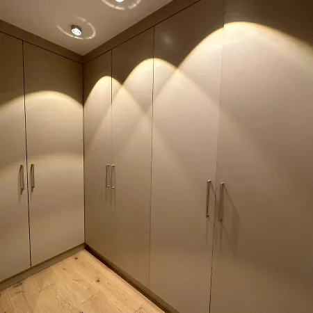 Cloud Nine Daire Westerland